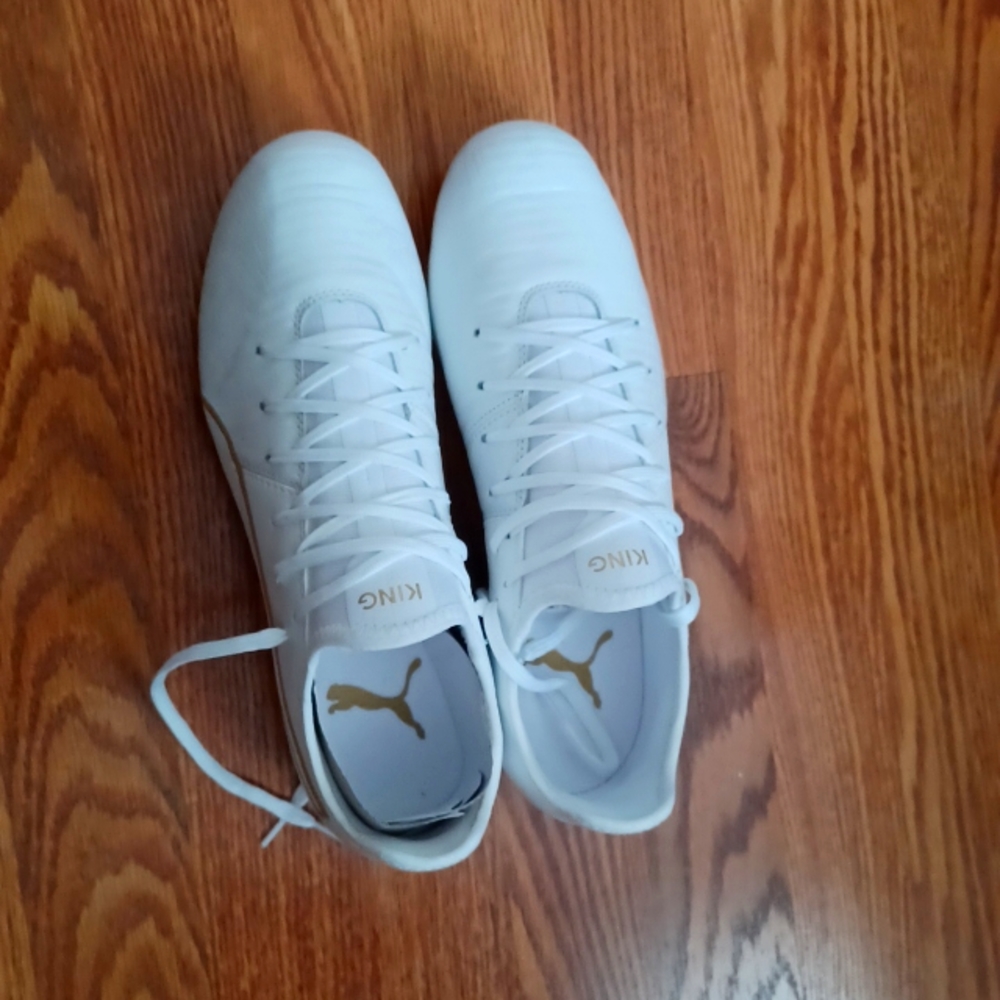 Men's puma king pro soccer cleats